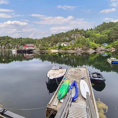 Сasa de vacaciones 3 Bedroom Gorgeous In Kolbeinsvik