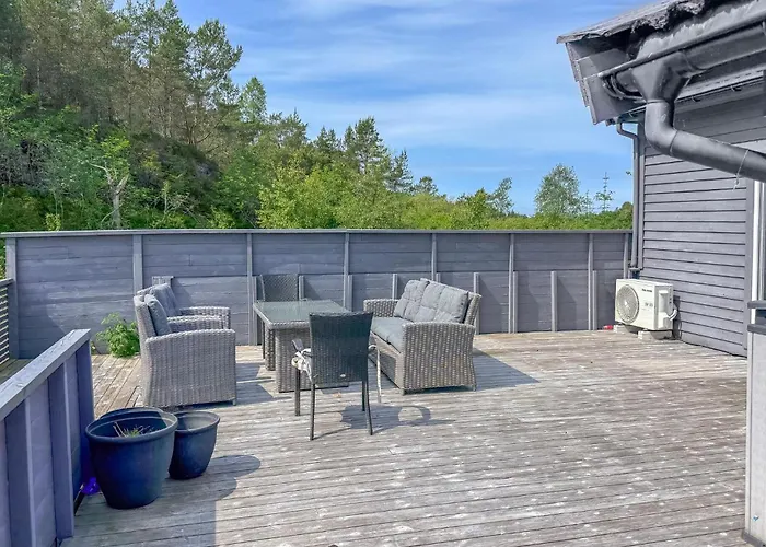 3 Bedroom Gorgeous In Kolbeinsvik