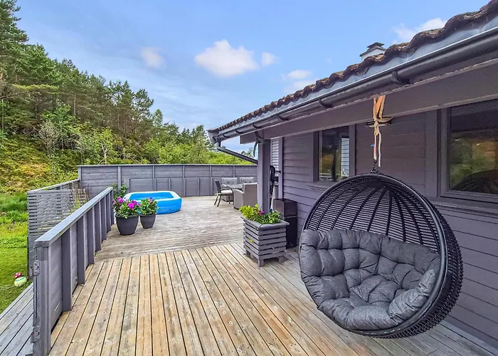 3 Bedroom Gorgeous In * Kolbeinsvik