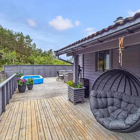 3 Bedroom Gorgeous In * Kolbeinsvik