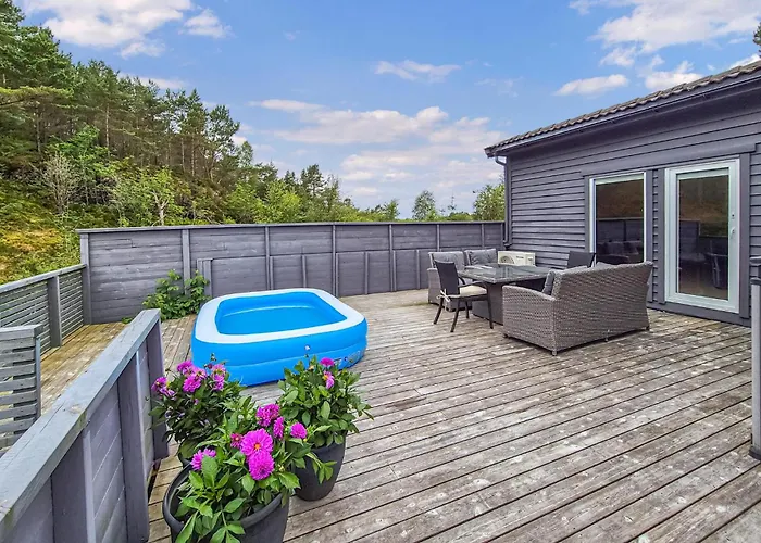 Vakantiehuis 3 Bedroom Gorgeous In