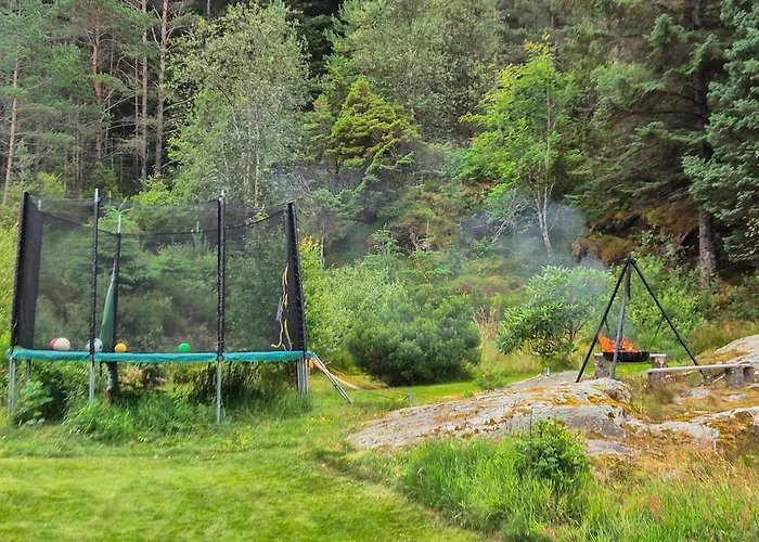 3 Bedroom Gorgeous In Vakantiehuis Kolbeinsvik